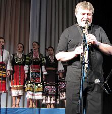 Анатолий Вапиров и болгарский хор