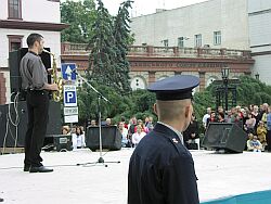 концерт перед Оперным театром