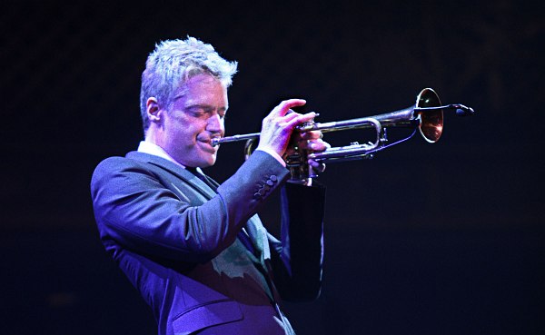 Chris Botti (photo: LeAnn Mueller) Крис Ботти