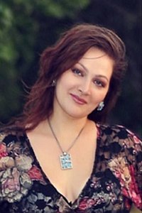 Надежда Карелина 