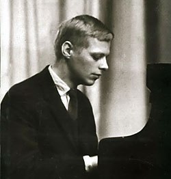 Юрий Вихарев (1936-1994)