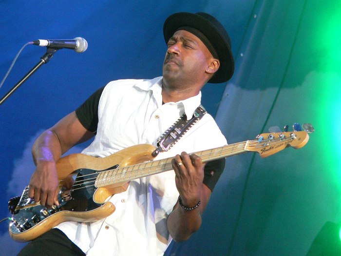 Marcus Miller (photo © Cyril Moshkow, 2007)