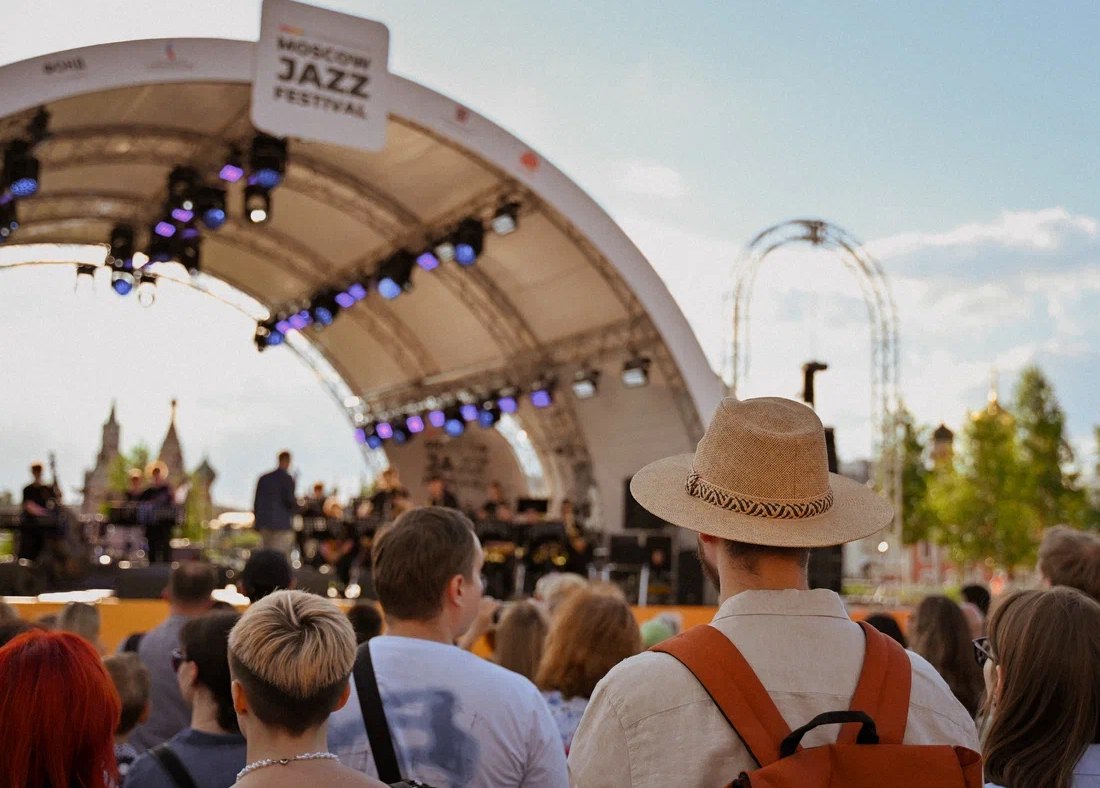 Сцена Moscow Jazz Festival в парке «Зарядье»