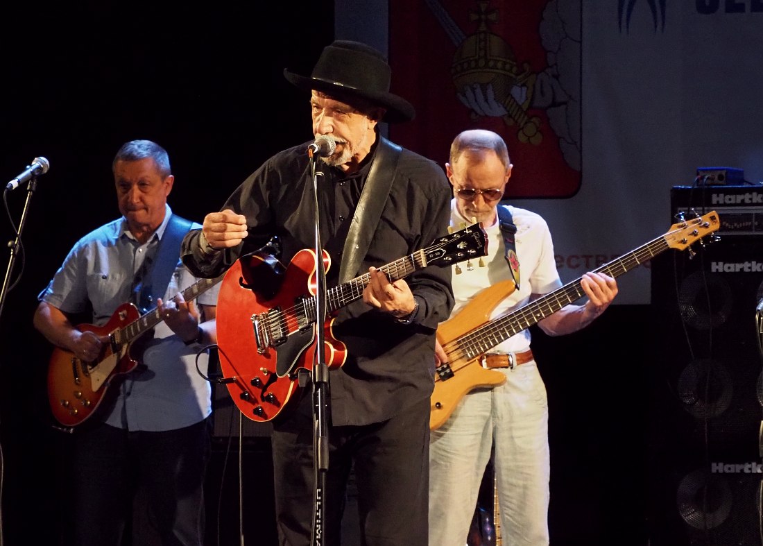 Виктор Колесов и специальные гости из Архангельска: Тим Дорофеев и Николай Клишин