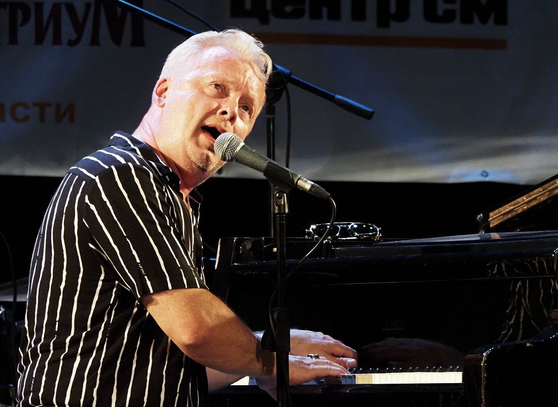 Денис Мажуков