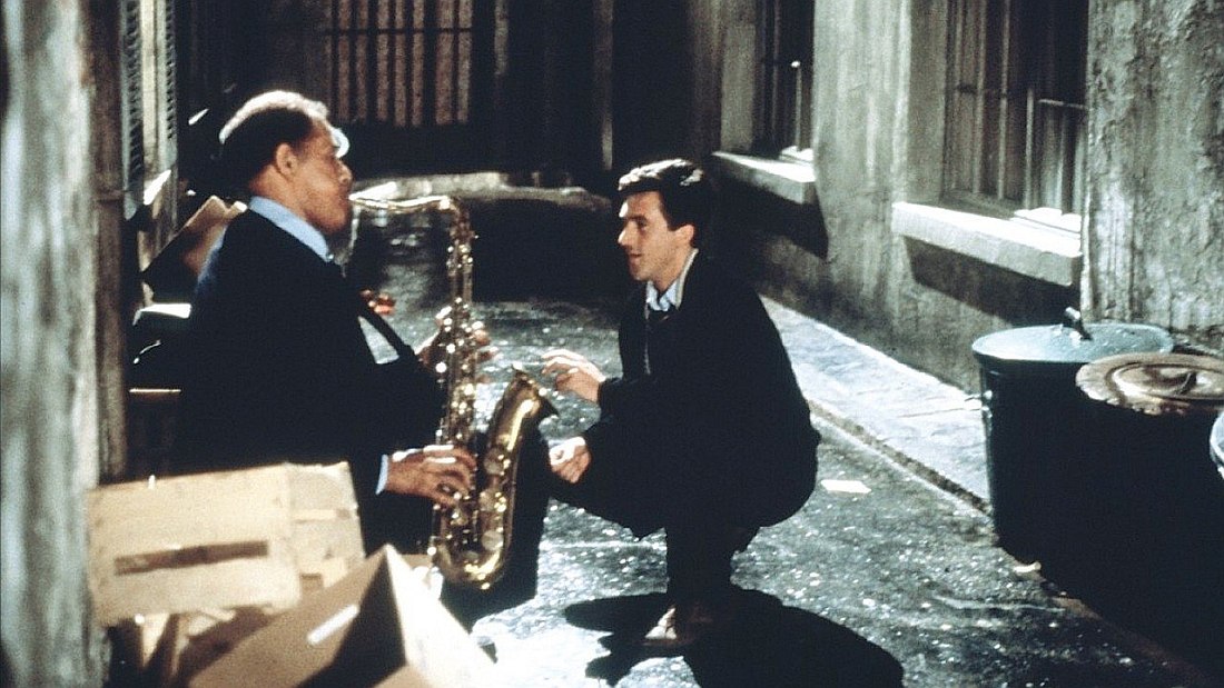 Декстер Гордон и актёр Франсуа Клюзе в фильме Бертрана Тавернье «Около полуночи»