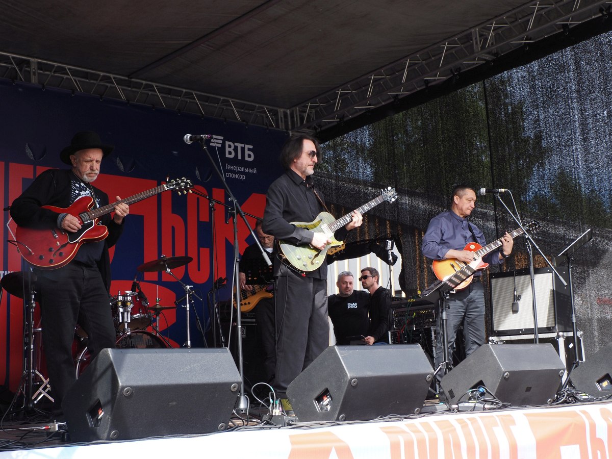 Guitar Summit: Виктор Колесов, Ильдар Казаханов, Тим Дорофеев
