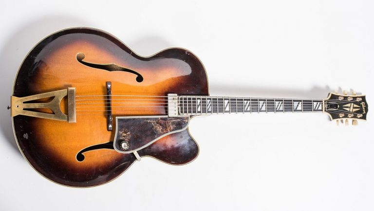 Gibson Super 400 CES