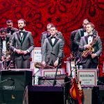 Московский джазовый оркестр и квинтет Игоря Бутмана начинают 2020 год с турне по США Игорь Бутман (крайний слева) и Московский джазовый оркестр на праздновании Международного Дня джаза 2018 г., Мариинский театр, С.-Петербург