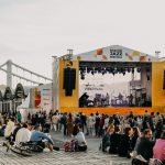 Прослушивания на право участия в Московском джазовом фестивале пройдут в Самаре, Воронеже и Новосибирске Одна из сцен Московского джазового фестиваля (сцена у Новой Третьяковской галереи на Крымском валу)