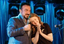 На крыльях ветра: музыковед Елена Сергиевская о III «БигНикФесте» памяти продюсера Николая Богайчука Сергей Жилин, Мария Богайчук. BigNickFest, 1 октября 2025. Фото: Андрей Шуклин