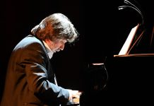 Пианист Александр Миронов и «Аримойя трио» покажут в Доме Музыки джазовые обработки И.С. Баха Александр Миронов