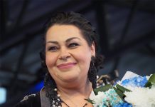 Поздравляем! Мариам Мерабова стала заслуженной артисткой России Мариам Мерабова (фото: Наталья Кравченко)