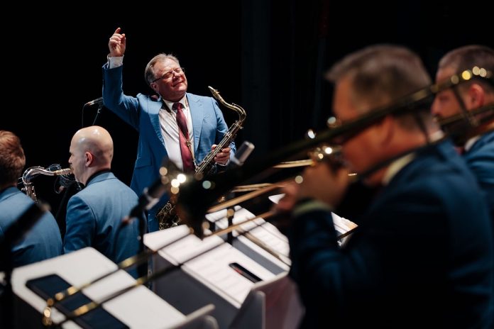 Игорь Бутман и Московский джазовый оркестр Игорь Бутман и Московский джазовый оркестр