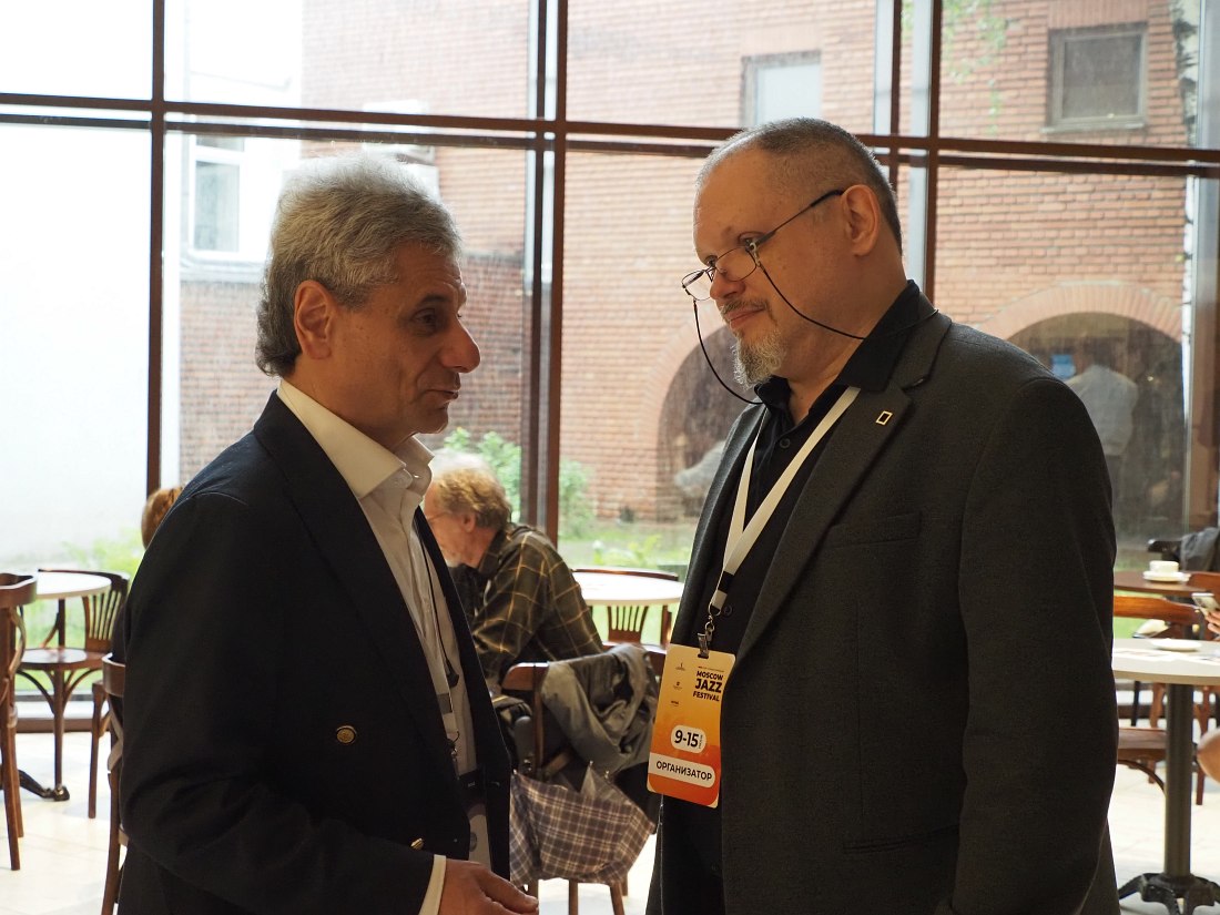 В кулуарах. Адам Терацуян и Кирилл Мошков