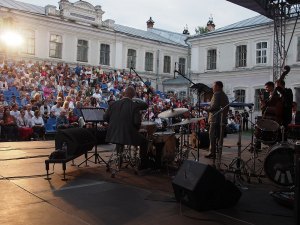 «Блюз на веранде», Вологда, 28 июня 2023. Фото © Наталья Кравченко, Кирилл Мошков, «Джаз.Ру»